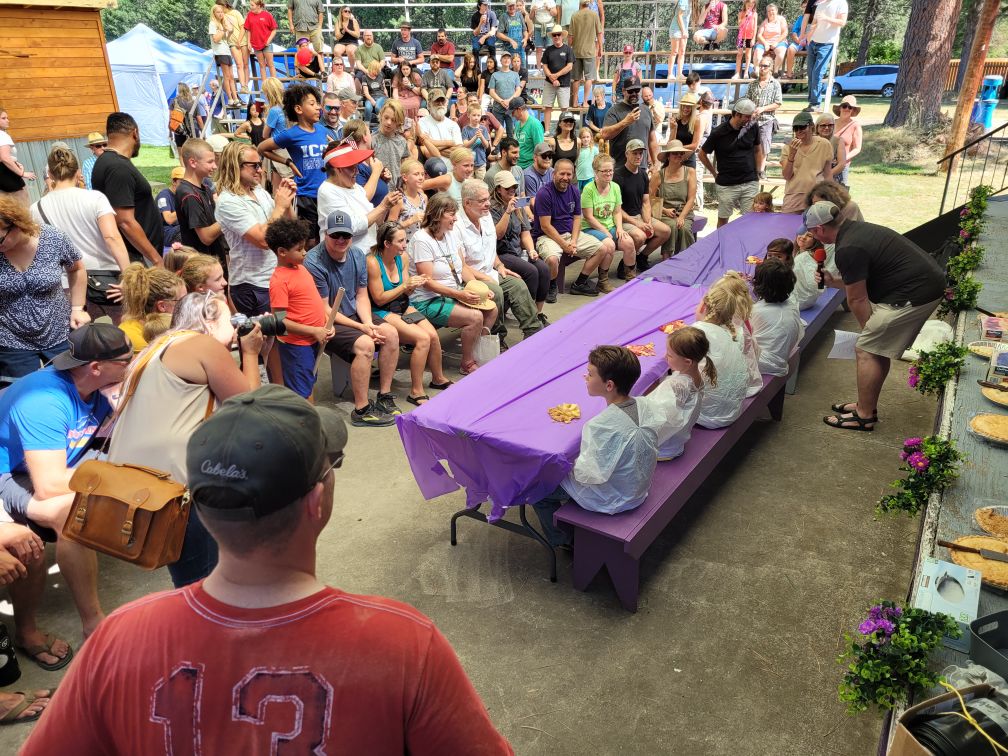 2022 Trout Creek Huckleberry Festival Pie eating contest